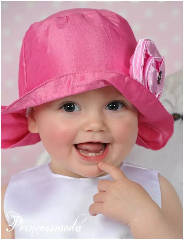 Nr.3 Frischer Wind - Hübscher Hut in Pink